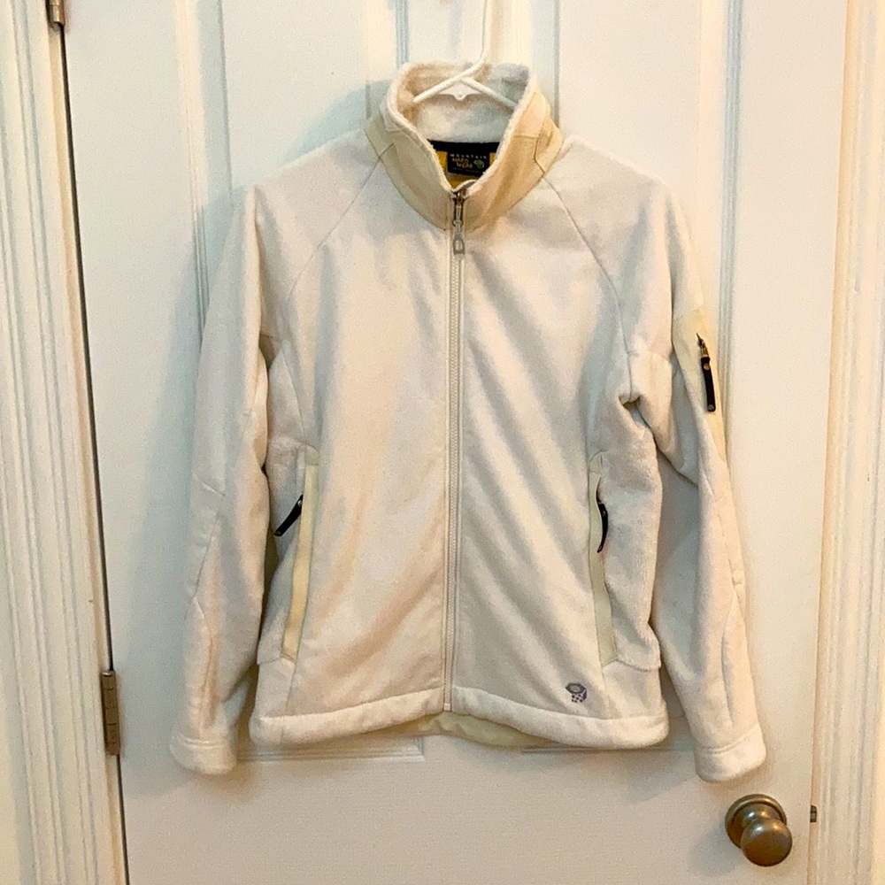 Mountain Hardware off white/light cream color fleece jacket women’s small